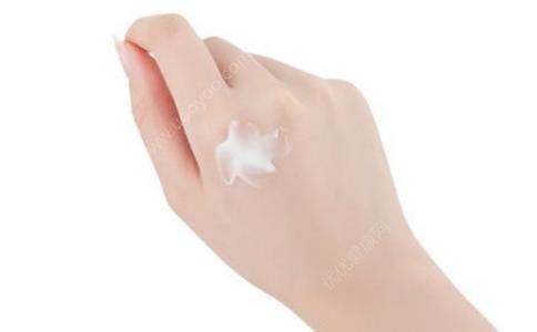 女性皮肤保养 女性保养手部皮肤的四方法