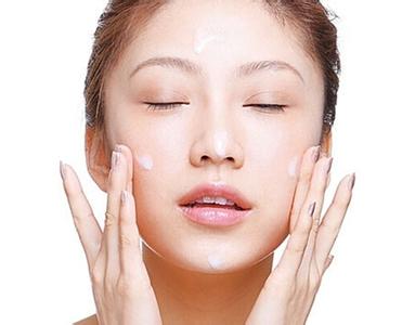 油性皮肤如何控油 夏季让脸蛋清爽 油性皮肤如何控油