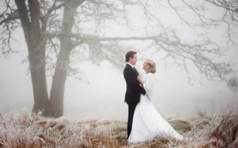 娲格婚纱照拍摄很满意 怎样在冬季拍到最满意的婚纱照？