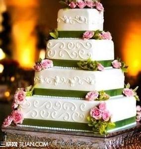 婚礼蛋糕定制 婚礼蛋糕如何定制最省钱