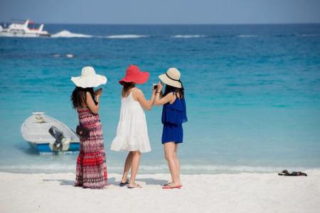 去海边旅游注意事项 夏天去海边游玩的注意事项