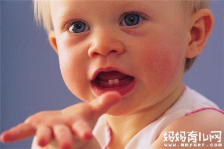 宝宝什么时候开始长牙 宝宝开始长牙在什么时候？