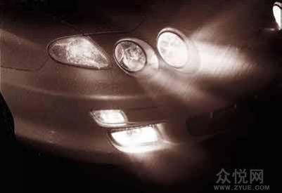 路考注意事项 晚上路考汽车车灯的使用注意事项