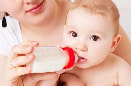 给小儿断奶最佳时间 婴儿断奶的最佳时间