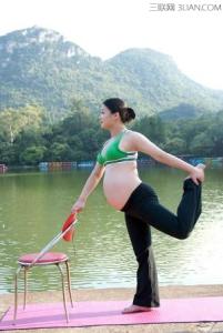 瑜伽入门基本动作 适合孕妇瑜伽基本体式动作