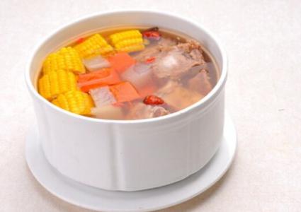 玉米胡萝卜猪骨汤 甘蔗胡萝卜猪骨汤的做法