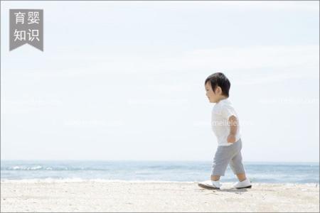宝宝刚学走路穿什么鞋 宝宝什么时候学走路?