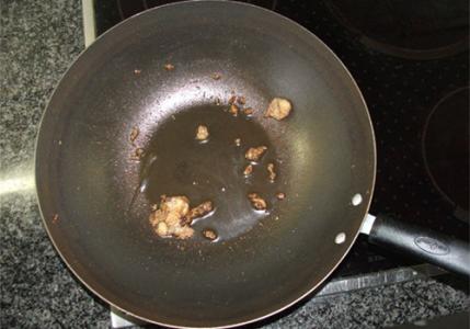 新铁锅怎么处理不生锈 铁锅生锈怎么处理干净(2)