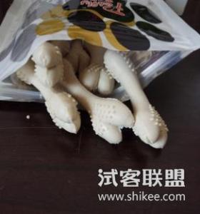 幼犬吃的磨牙棒那种好 狗狗磨牙棒哪种好