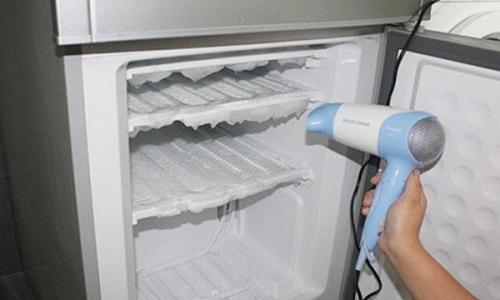冰箱怎么快速除霜 冰箱怎么除霜，快速给冰箱除霜的具体步骤