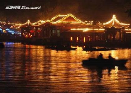 北京中秋节去哪赏月：什刹海