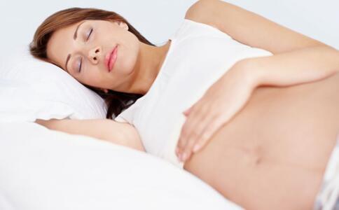 睡眠 生长发育 孕妇睡眠直接关系宝宝发育