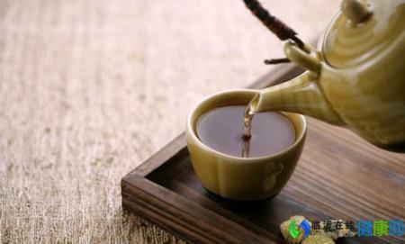 长期喝浓茶有什么危害 长期喝浓茶小至影响睡眠大至引发中毒