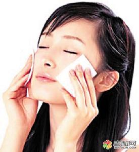 吸油纸对皮肤有害吗 吸油纸对肌肤有害吗_如何使用吸油纸(2)