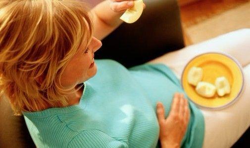 晚上吃苹果好吗 孕妇吃苹果BB患哮喘几率低