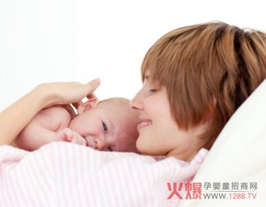 母乳喂养 采用母乳喂养还能帮孩子减压