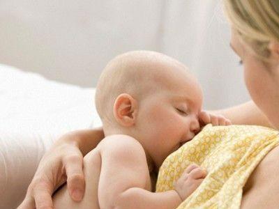 喂母乳对大人的好处 宝宝母乳喂养的好处