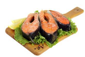 预防骨质疏松症 秋季吃鱼有效预防骨质疏松症