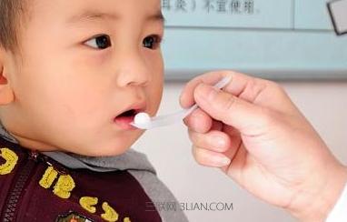 世界强化免疫日：宝宝吃糖丸好还是打针好