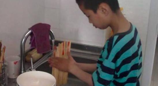 洗碗机 筷子 洗碗筷时搓筷子的动作可以增强免疫力
