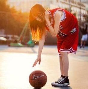 女生打篮球的好处 女生打篮球的好处有哪些?