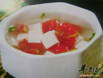 西红柿豆腐羹 西红柿豆腐羹(1-3岁)