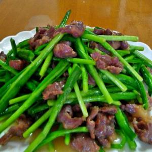 牛肉能和韭菜一起炒吗 牛肉炒韭菜的做法