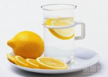 柠檬水什么时候喝最好 柠檬水该什么时候喝好呢
