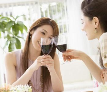 女性喝酒危害有哪些 女人常喝酒有什么危害