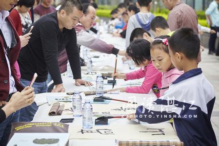 哑铃卧推常见误区 孩子早期读书5大常见误区(2)