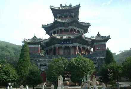 莲花山圣水寺谁的道场 葫芦岛莲花山圣水寺