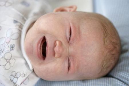 婴儿神经系统疾病表现 疾病性啼哭有哪些状况_婴儿14种啼哭是疾病表现(2)