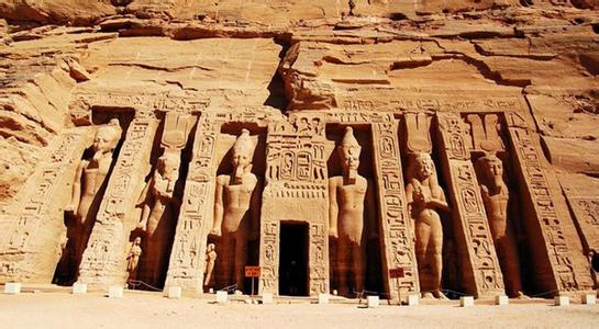 埃及阿布辛贝神庙 埃及阿布辛贝神庙的简介-埃及阿布辛贝神庙的历史和迁移
