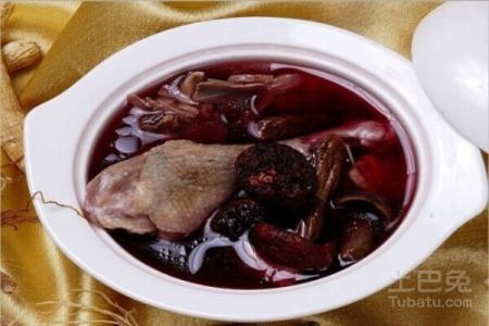 猪骨汤的做法大全 红菇猪骨汤的做法