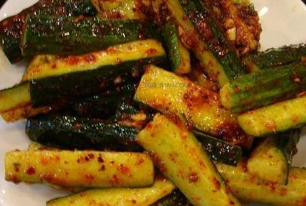 酸辣黄瓜的腌制方法 韩国酸辣黄瓜条的腌制方法