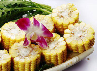 玉米和什么搭配最营养 玉米和什么搭配有营养_玉米怎么吃好吃