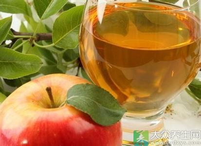 苹果汁的功效与作用 苹果汁的功效与作用有哪些