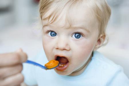 孩子发烧后吃什么食物 宝宝感冒发烧吃什么食物好