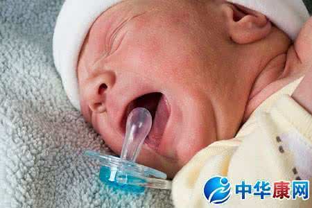 新生儿得了肺炎怎么治 新生儿肺炎怎么治疗？