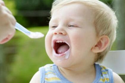 2岁宝宝缺铁的症状 2岁宝宝缺铁吃什么比较好