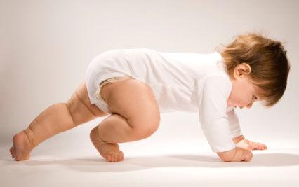 婴幼儿动作发展规律 怎样促进婴儿的动作发展