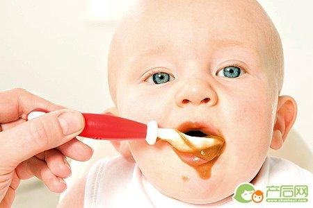 婴儿过早添加辅食 过早给婴儿加辅食有肥胖风险