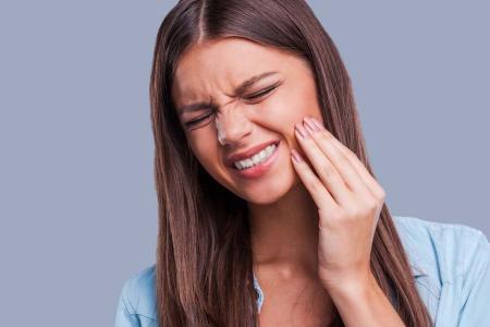 牙龈出血怎么办止血 孕妇牙龈出血该怎么办