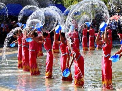 傣族泼水节的日期 傣族的泼水节是什么时候
