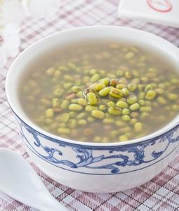 绿豆汤的做法与功效 绿豆汤功效及做法