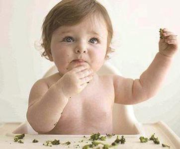 宝宝吃什么食物能补钙 宝宝吃什么食物能补锌