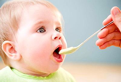 添加辅食注意事项 11个月的宝宝吃辅食需注意什么 宝宝辅食添加注意事项