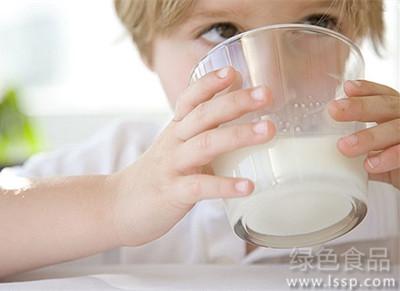 小孩子如何补钙 小孩子如何补钙和锌 小孩子补钙和锌的方法