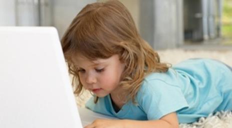 孩子喜欢上网怎么办 孩子喜欢上网的原因