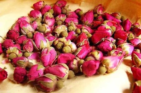 红枣枸杞玫瑰花茶禁忌 红枣玫瑰花茶的功效与作用及禁忌